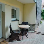 Zacisze Apartment