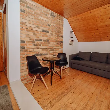 Zacisze Apartment *