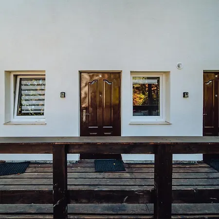 Zacisze Apartment *